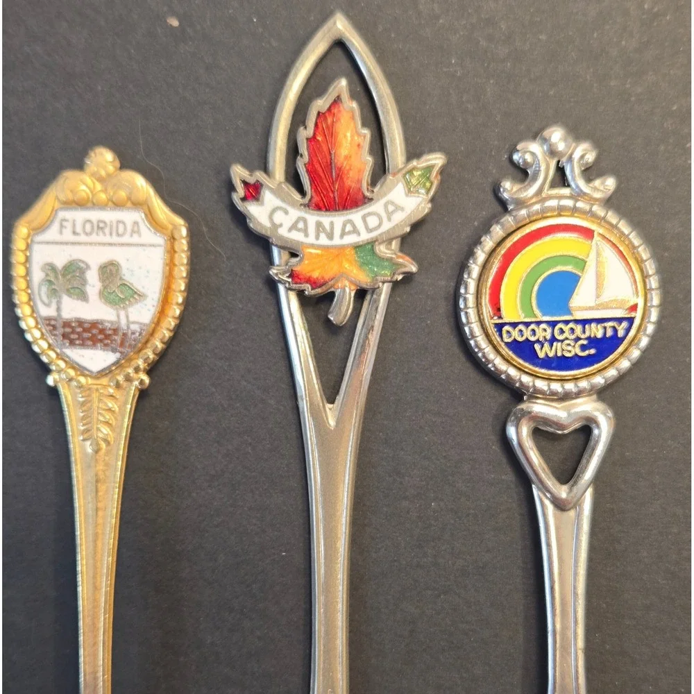 Lot of 10 Vintage Souvenir Collector Spoons California Seattle Florida Canada